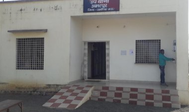 बैड टच की जागरूकता ने नाबालिका को बचाया, आरोपी फरार