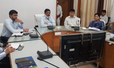 आजादी के अमृत महोत्सव के तहत हर घर तिरंगा अभियान को जन आंदोलन का स्वरूप दिया जाएगा - कलेक्टर