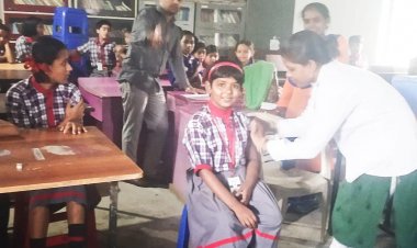 बच्चों को लग रहे डीपीटी, 50 फीसदी के करीब लक्ष्य पूर्ण