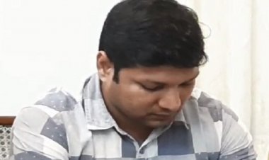 श्रम विभाग के इंस्पेक्टर ने निजी स्कूल संचालक से मांगी डेढ़ लाख की रिश्वत, पहली किश्त 80 हजार रुपए लेते रंगे हाथों गिरफ्तार