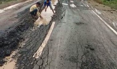 भ्रष्टाचार की भेंट चढ़ी रहठा पहुंच मार्ग सड़क