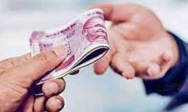 स्वास्थ्य विभाग का रिश्वतखोर बाबू धराया, लोकायुक्त ने 10 हजार घूस लेते हुए पकड़ा, विकलांग प्रमाण पत्र देने के बदले मांगे थे पैसे