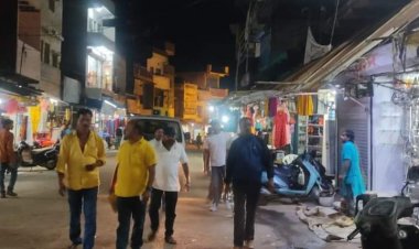 सड़क के ऊपर सामग्री रखकर रास्ता अवरूद्ध करने वाले 10 दुकान संचालको पर हुई कार्यवाही