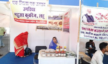 एक जिला एक उत्पाद के तहत चयनित महुआ उत्पाद से बनें बिस्कुट, लड्डू एवं आचार की भोपाल हाट में धूम