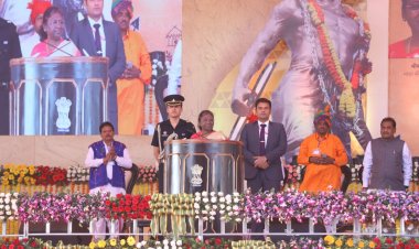 महामहिम राष्ट्रपति ने शहडोल में किया राष्ट्रीय जनजातीय गौरव दिवस समारोह का शुभारंभ