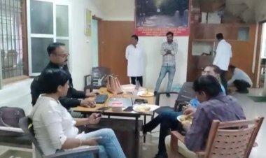 लोकायुक्त की टीम ने  60 हजार रिश्वत लेते वन विभाग के नाकेदार को किया  ट्रैप, दलाल के माध्यम से ले रहा था पैसा