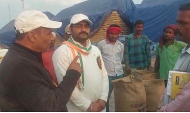 किसान कांग्रेस ने किया धान ख़रीदी केन्द्र का औचक निरीक्षण