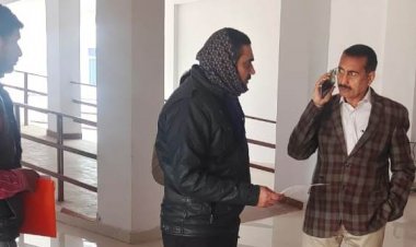 कलेक्टर ने तहसील कार्यालय करकेली का किया आकस्मिक निरीक्षण