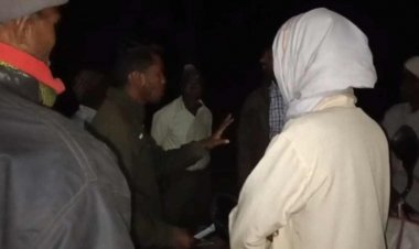 भ्रष्टाचार ही भ्रष्टाचार: सरकार की निशुल्क योजना में मांगे जा रहे पैसे, किसानों से वसूली का VIDEO वायरल