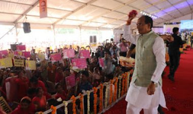 प्रदेश का विकास और जनता का कल्याण ही मेरी जिंदगी का मकसद : मुख्यमंत्री श्री चौहान,  लाड़ली बहना योजना एक सामाजिक क्रांति, हर पात्र बहन को मिलेगा योजना का लाभ