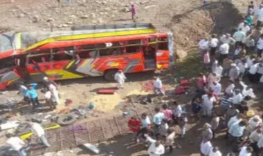 खरगोन बस हादसा में 15 की मौत, 25 घायल, रेस्क्यू जारी