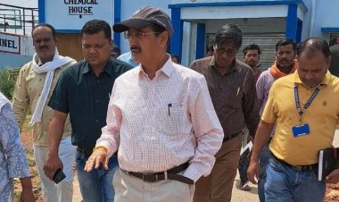 नायब तहसीलदार एवं प्रभारी तहसीलदार चंदिया को कलेक्टर ने किया निलंबित