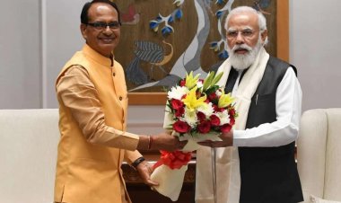 भोपाल में PM मोदी करेंगे रोड शो,  शहडोल में आदिवासी परिवार के घर करेंगे भोजन, दौरे को लेकर CM शिवराज ने अधिकारियों की ली बैठक