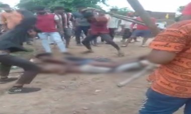 MP भी तालिबानी बना : तीन युवकों को अर्धनग्न कर पीटा, हाथ पैर बांधकर लाठी से बेदम पिटाई, VIDEO वायरल होने के बाद 6 पर FIR    