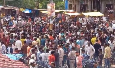 छेड़छाड़ से परेशान होकर छात्रा ने किया सुसाइड,  परिजनों ने विशेष समुदाय के युवक पर लगाए आरोप, सड़क पर शव रखकर लगाया जाम