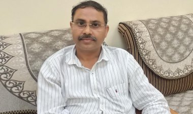 नवागत कलेक्टर ने किया कार्य भार ग्रहण