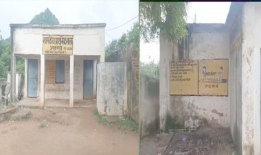 स्कूल परिसर में नहीं है साफ सफाई, गंदगी से बीमार पड़ रहे विद्यार्थी