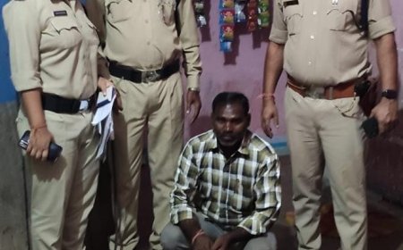 चुनाव के मद्दे नज़र आबकारी विभाग ने की जगह जगह रेड कार्यवाही