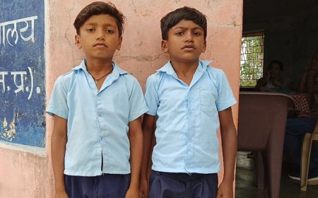 गणवेश घोटाला : ब्लैक लिस्ट कर प्रशासन ने झाड़ा पल्ला, मास्टरमाइंड श्रीवास्तव पर मेहरबान हुए साहबान