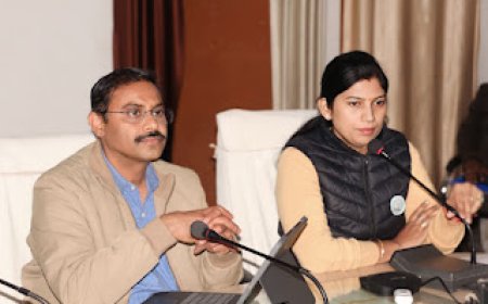 सभी निर्माण कार्य समय सीमा में गुणवत्ता के साथ पूरे किए जाए अन्यथा संबंधित के विरूध्द होगी कार्यवाही - कलेक्टर