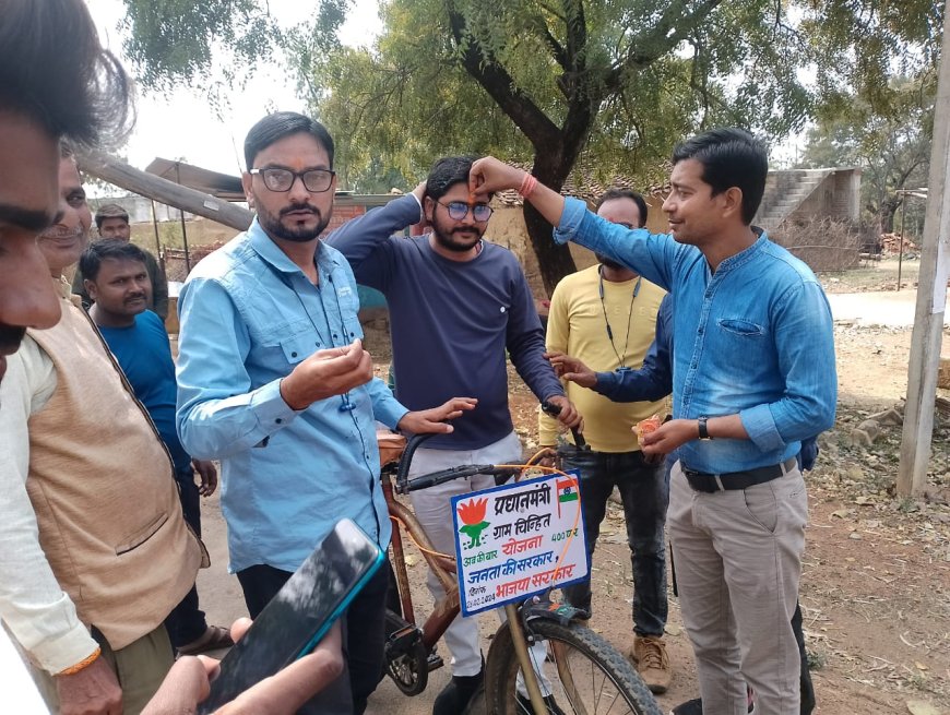 मोदी का चहेता  मोदी से मिलने सायकल से निकला दिल्ली