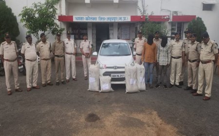 लग्जरी कार में ले जा रहे थे गाज़ा,  पुलिस ने घेराबंदी कर पकड़ा 14 लाख का गांजा,  2 गिरफ्तार 