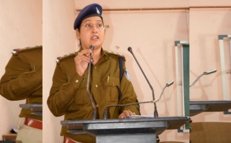 "हम होंगे कामयाब" अभियान के तहत महाविद्यालय में दी गई जानकारी