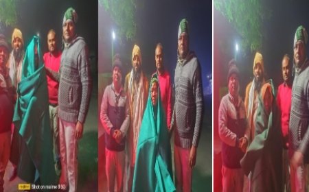 कड़कड़ाती ठंड में हिंदू-मुस्लिम एकता मंच द्वारा जरूरतमंदों को बांटे गए कंबल