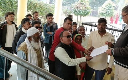 बांग्लादेश में हिंदू एवं अन्य अल्पसंख्यकों पर हो रहे अत्याचार के खिलाफ हिंदू मुस्लिम एकता मंच  के द्वारा महामहिम राष्ट्रपति के नाम सौंपा गया ज्ञापन