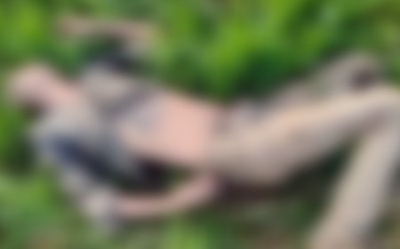 तालाब के पास खेत में मिली लाश, हत्या का अंदेशा