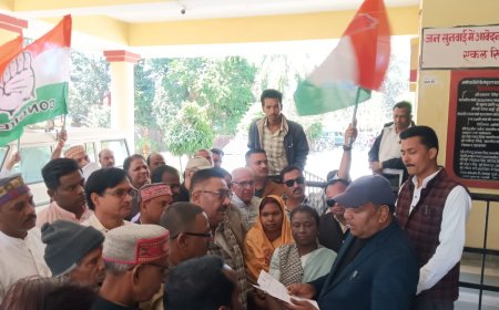 किसानो को धान के भुगतान की मांग को लेकर कांग्रेस ने सौंपा ज्ञापन