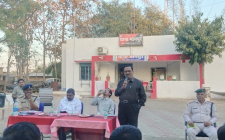 थाना परिसर में शांति समिति की बैठक हुई संपन्न