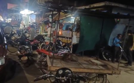 शराब दुकान के पास अवैध शराबखोरी से वार्डवासी परेशान, यातायात भी बाधित