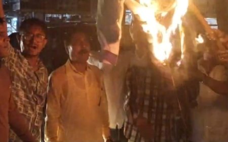 भाजपा ने राहुल गांधी का किया पुतला दहन, पीएम मोदी और उनकी मां के खिलाफ अभद्र टिप्पणी को लेकर जलाया पुतला