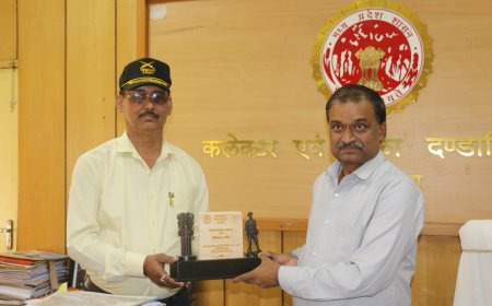 सशस्त्र सेना झंडा दिवस की  राशि लक्ष्य  से अधिक एकत्रित होने पर राज्यपाल ने किया सम्मानित