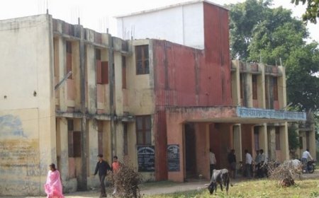 महाविद्यालय में छात्र के साथ हुआ अन्याय—कॉलेज टीचर के द्वारा कॉलेज से किया गया बाहर और  CC टेस्ट देने से रोका