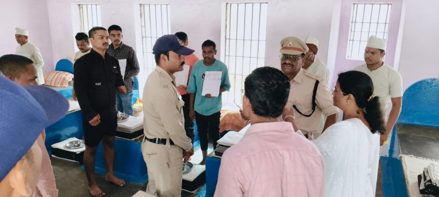 अपर जिला सत्र न्याचयाधीश ने किया जिला जेल का निरीक्षण
