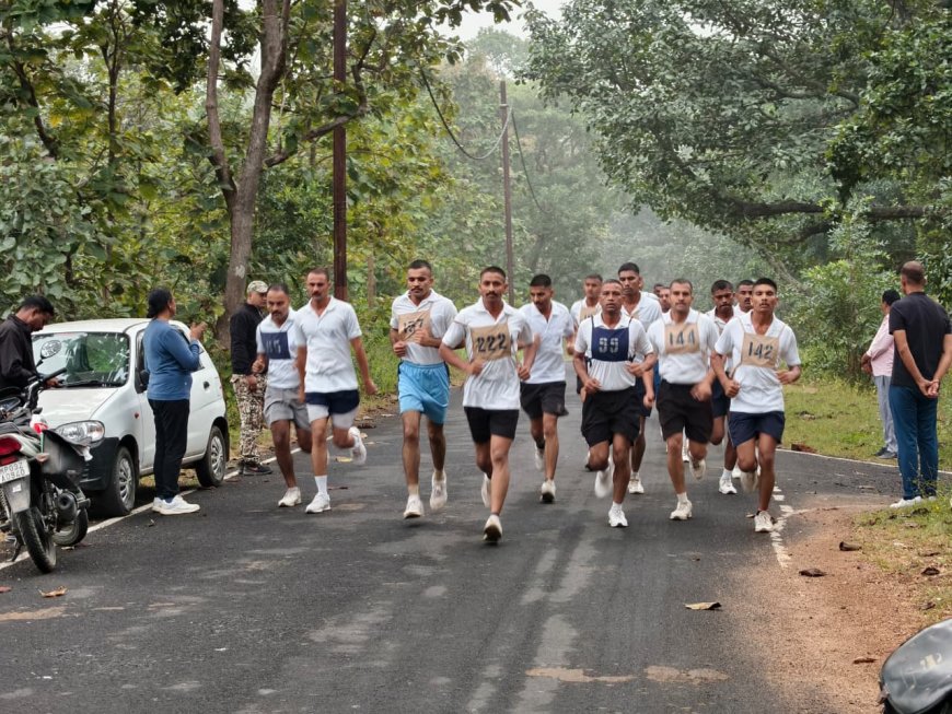नव आरक्षक प्रशिक्षुओ की मैराथन दौड़ संपन्न