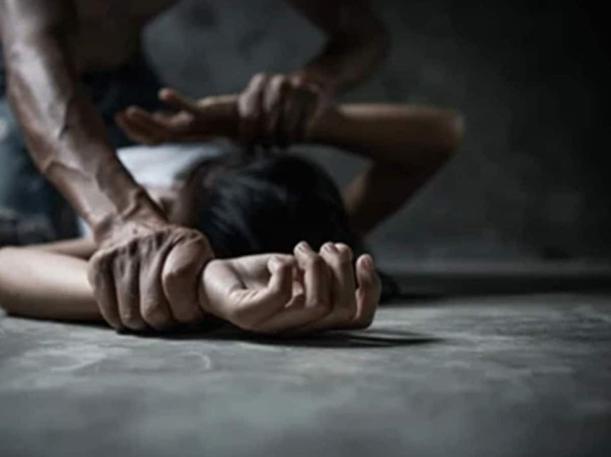 कलयुगी बाप ने बेटी की अस्मत लूटी, फरारी के बाद हुआ गिरफ्तार, शुक्रवार को न्यायालय में हुआ पेश