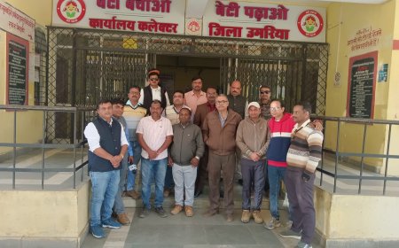 पत्रकारों ने प्रशासनिक रवैये के खिलाफ उठाई आवाज