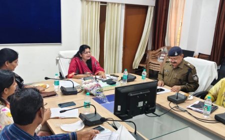 अनुसूचित जाति एवं जनजाति आयोग की सचिव की अध्यक्षता में बैठक संपन्न