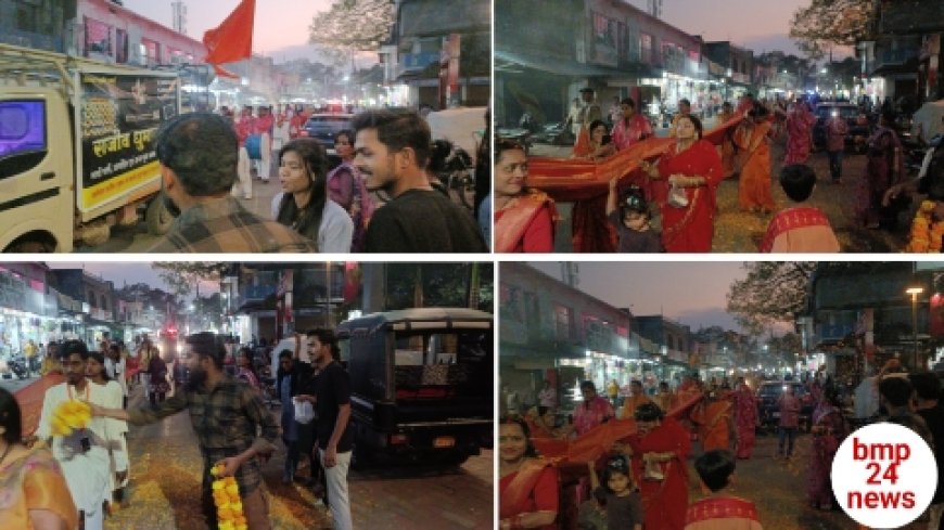 नवरात्रि के पावन अवसर पर जिले में निकली मां काली की  शृंगार यात्रा में हिंदू मुस्लिम एकता मंच ने पुष्प वर्षा कर किया स्वागत