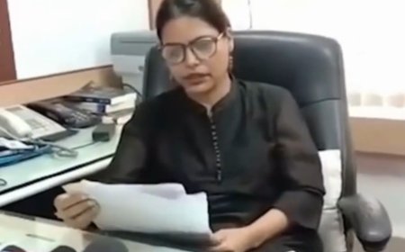 कलेक्टर धरणेन्द्र कुमार जैन का हुआ स्थानांतरण आयी नई कलेक्टर