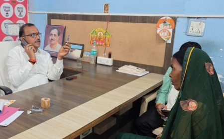 जिला भाजपा कार्यालय में आयोजित जनसुनवाई में सोहागपुर विधायक विजयपाल सिंह ने सुनीं आमजन की समस्याएं