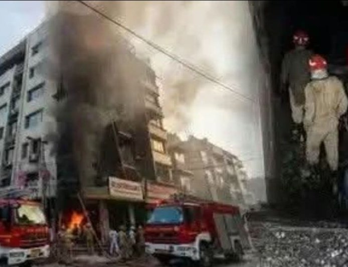 भीषण अग्निकांड : 6 मंजिला होटल में लगी आग, 21 लोगों की मौत