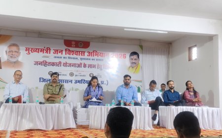 पट्टा देने के नाम पर हितग्राहियों को दिनभर बैठाया, शाम को किया बैरंग वापस