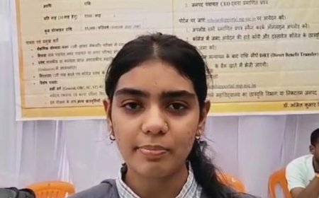 गांव की बेटी योजना से सौम्या को कालेज आने जाने में हुई सुगमता