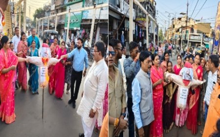 महिला सम्मान के मुद्दे पर भाजपा का कांग्रेस पर हमला,गांधी चौक पर फूंका सांसद का पुतला